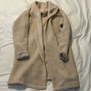 Lululemon sincerely Sherpa wrap
